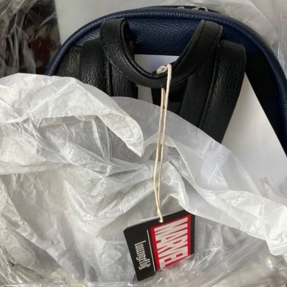 Disney Marvel Venom LOUNGEFLY NWT - Picture 3 of 3